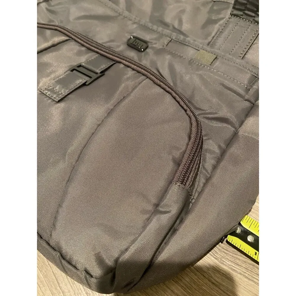 Lug Windjammer Infinity Collection Shoulder Bag Gray Travel Tote Purse